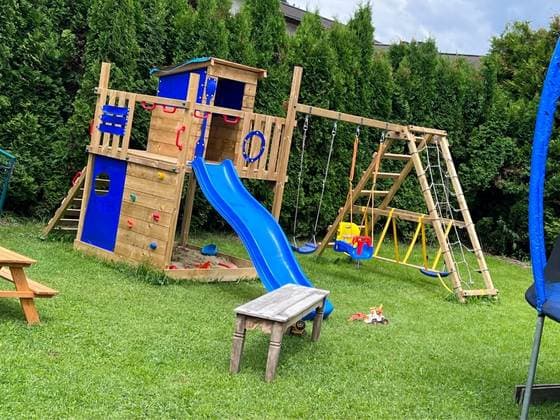 Spielturm Familienurlaub Salzburgerland